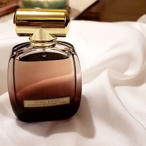 Nina Ricci L'extase edp few pumps missing. See pictures for details